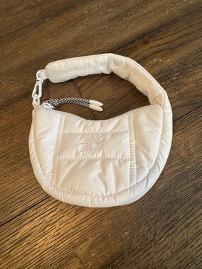 Offline by Aerie - Pouch Purse